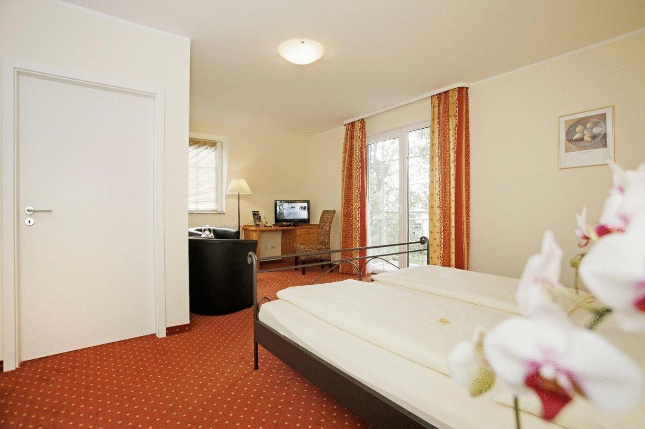 Hotel Am Wallgraben Brilon Phòng bức ảnh