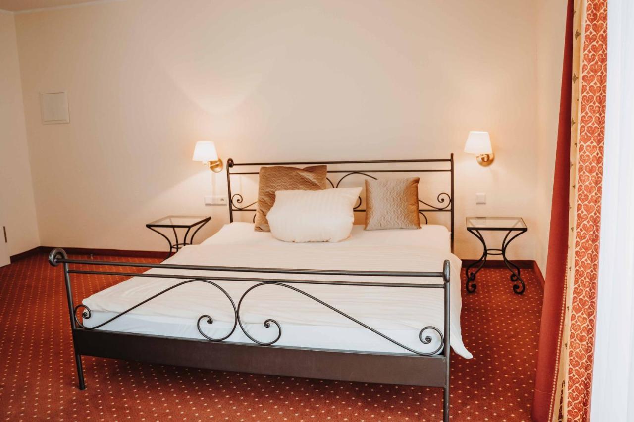 Hotel Am Wallgraben Brilon Ngoại thất bức ảnh